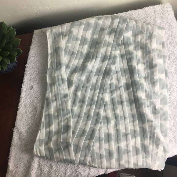 Armani Exchange Chevron Mini Skirt - Picture 1 of 5